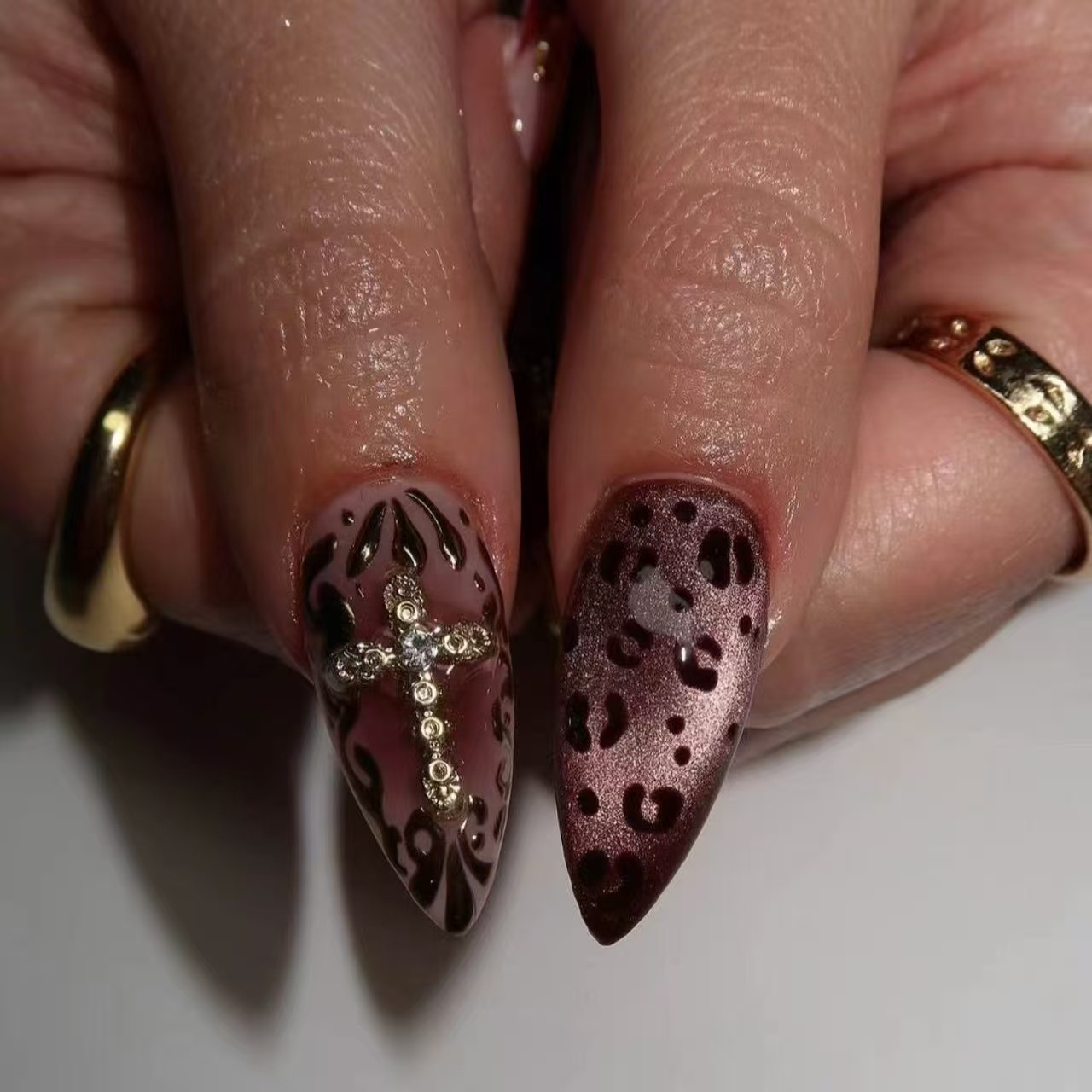Gradient wine red brown fake n - огляд і ціна Nail Art Red