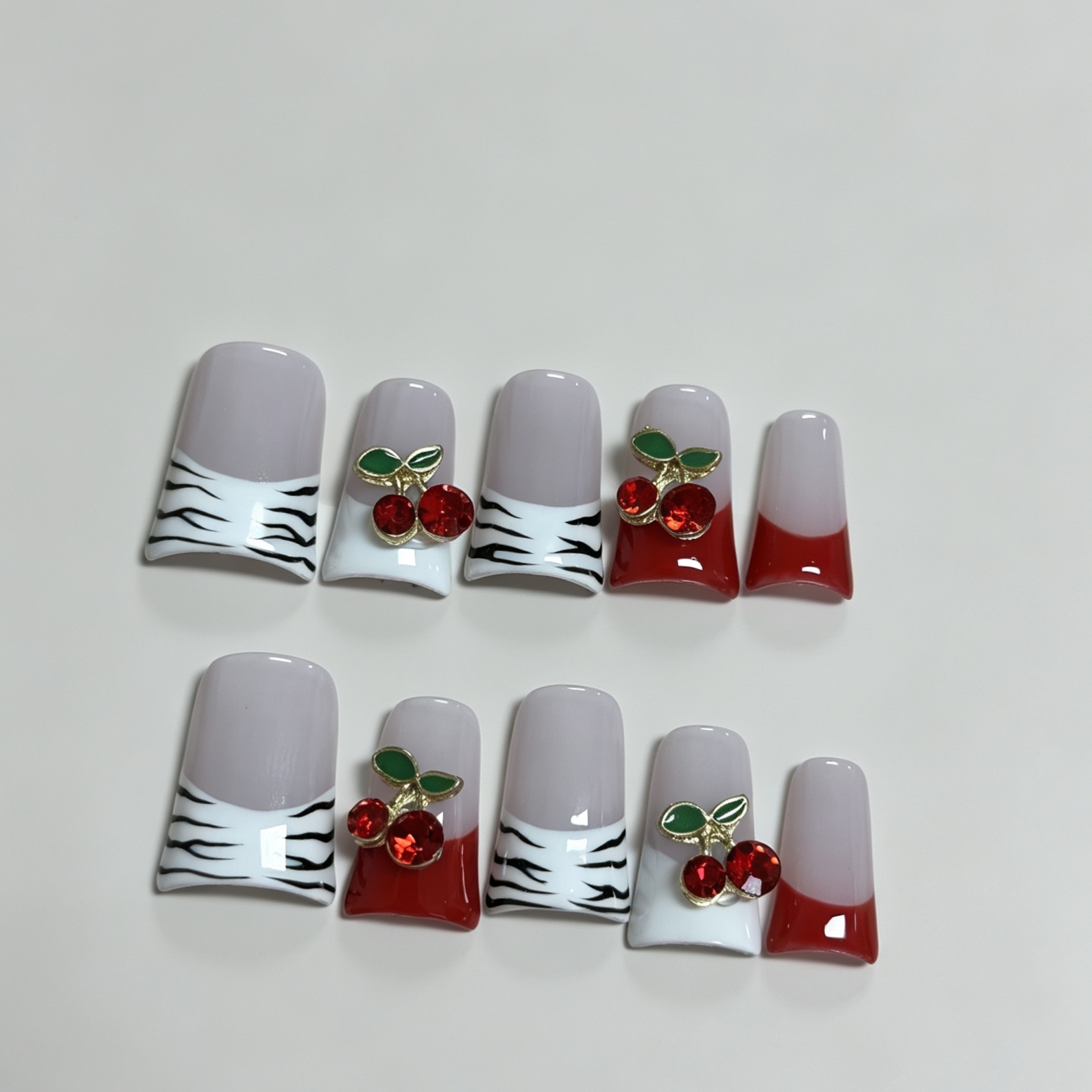 Medium Square 10Pcs French Pre - огляд і ціна Nail Art Red