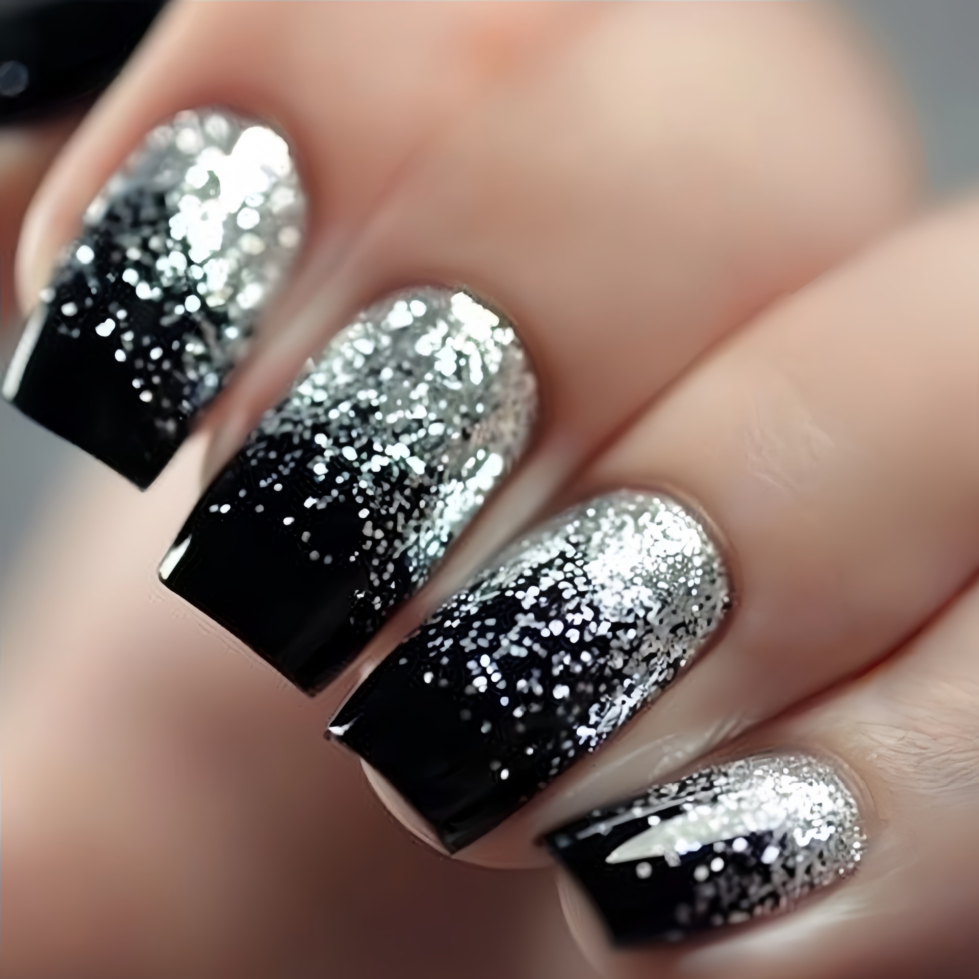Short Medium fake nails Gradie - огляд і ціна Nail Art Design